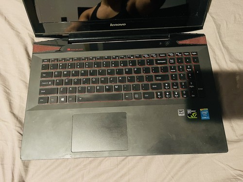 USED Lenovo Y50-70, 4700HQ, GTX 860M, 16GB DDR3, 500GB SSD, WIN 10 64bit - Picture 4 of 12