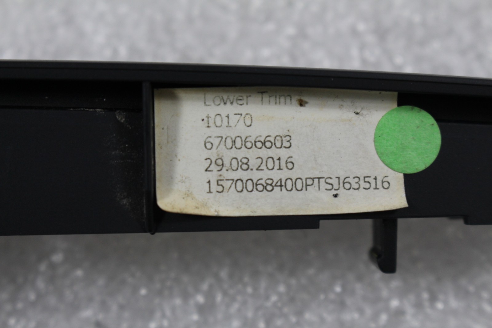 Maserati Ghibli, Dash Trim, Used, P/N 670066603