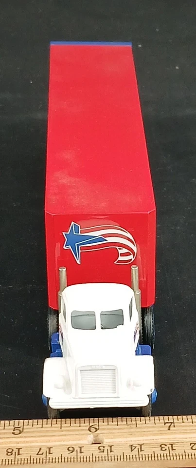 Winross Presidential Series 1984 Democrat Candidates Mondale/Ferraro  Semi Truck - Image 4 of 4