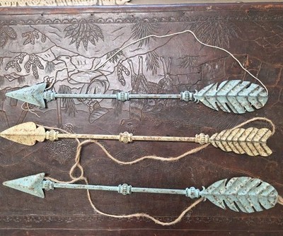 THREE Decorative 19.5'' & 20'' Distressed Metal Arrow Antique Look Wall Art Decor