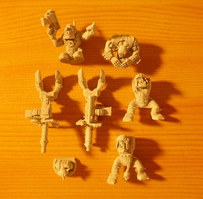 WARHAMMER 40000 - ORKS / ORK VEHICLE BITS BATTLEWAGON KAMPFPANZA 40K KILL TEAM