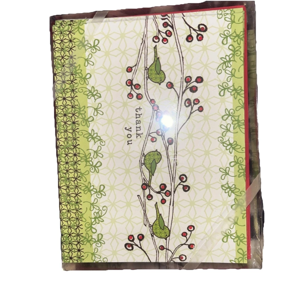 Tarjetas de agradecimiento Gina B Design Premium Red Bird en caja Green Birds Berries Foto 3 de 3