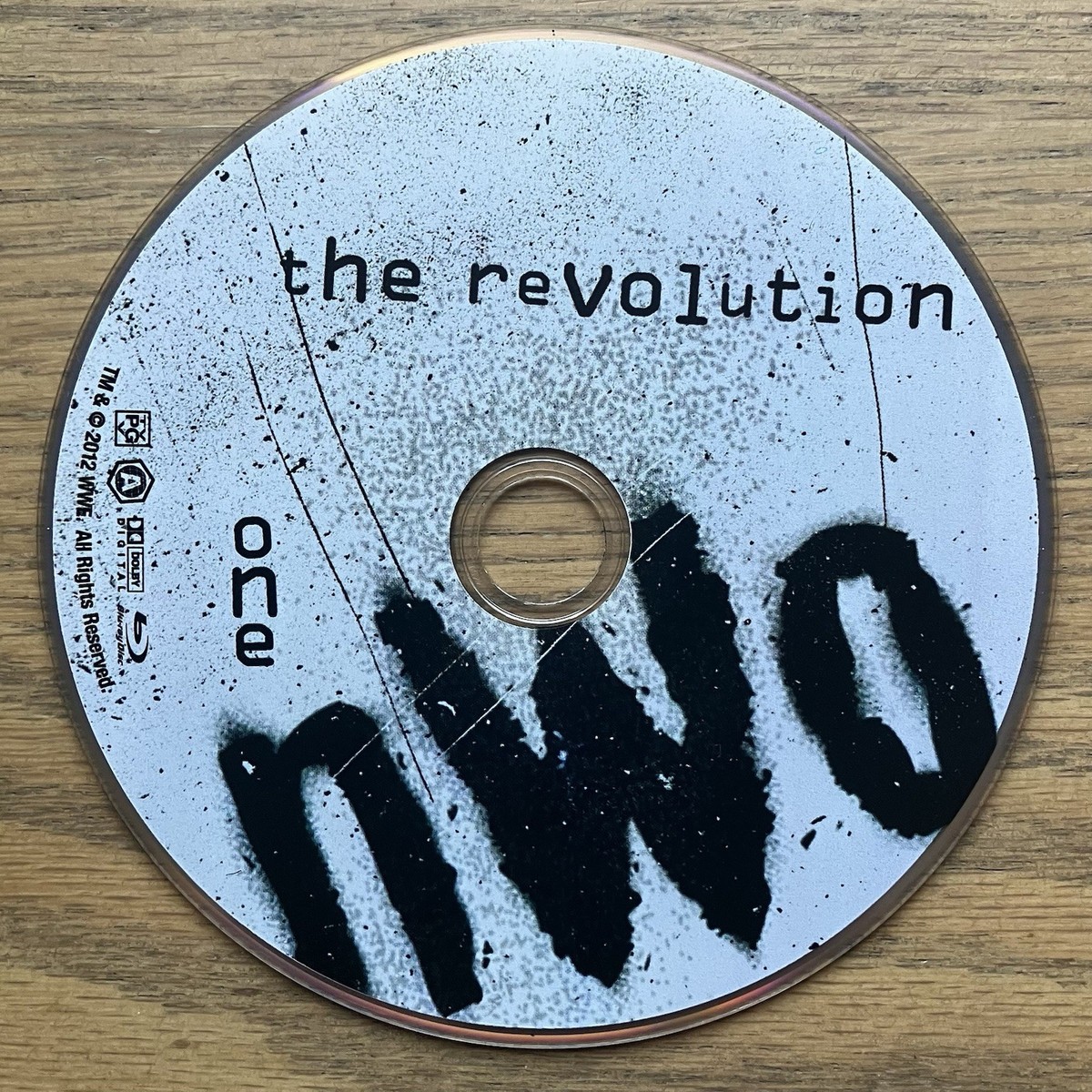 【絶版】WWEⓇn.W.o ザ・レボリューション〈3枚組〉 絶版】WWEⓇn.W.o ザ・レボリューション〈3枚組〉 Amazon.co.jp