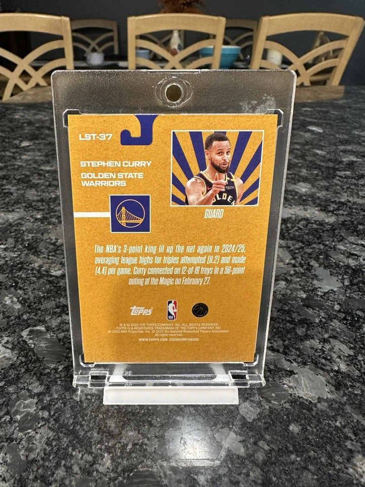 2025-26 Topps Stephen Curry Stock Limitado Leyendas LST-37 Foto 2 de 2