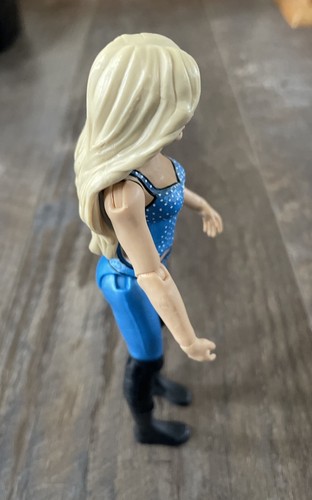 Charlotte Flair Wrestling Actionfigur WWE Superstars 2016 Mattel 7" blau - Bild 4 von 6