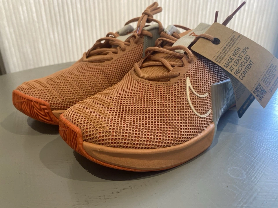 Nike Womens Metcon 9 Shoes DZ2537-200 Brand New Size US9 - Image 4 of 4