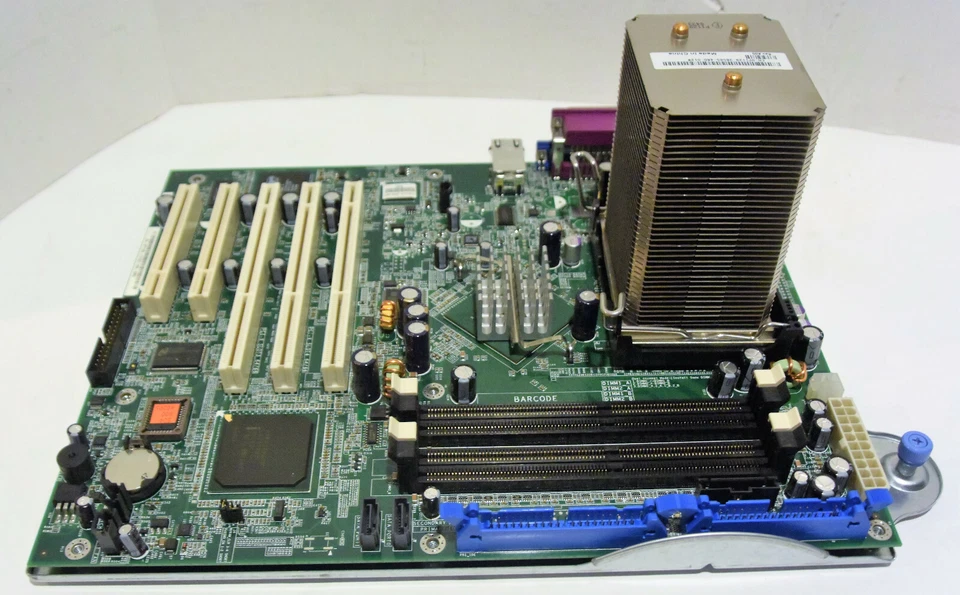 Dell P1158 Poweredge 700 System Board Motherboard - Image 4 of 4