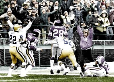DV928 Ahmad Rashad Minnesota Vikings Football 8x10 11x14 16x20 Colorized  Photo