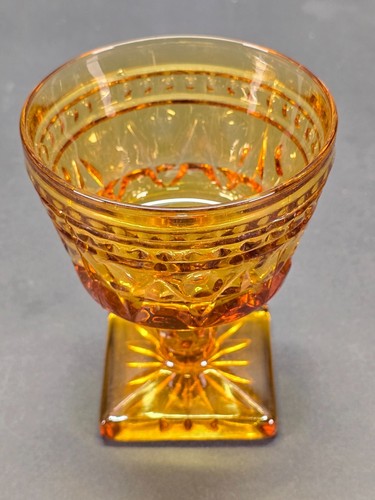 Indiana Glass Co. Amber Carnival Glass Park Lane Sherbet Cups (7) - Picture 6 of 15