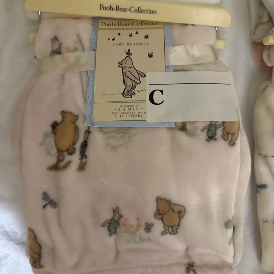 NWT! CLASSIC WINNIE THE POOH Bear Collection FLEECE BABY 30X40" Soft BLANKET - Image 4 of 4
