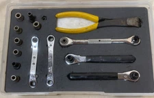 Aircraft Hi-Lok R & I Trial Kit Containing Omega Technologies Hand Tools
