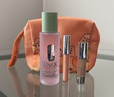 Clinique Skincare Travel Set With Makeup Bag - NEW