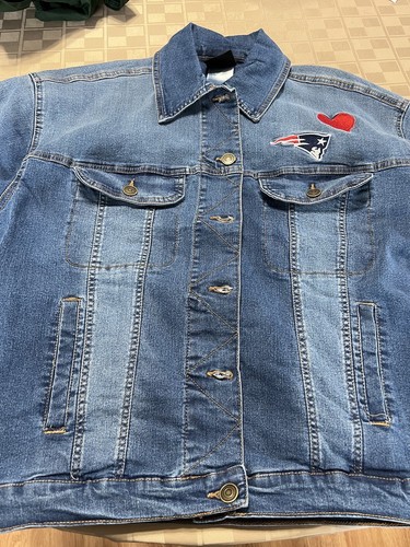 Neu mit Etikett NFL Apparel Junior New England Patriots Jeansjacke Patches Größe Small - Bild 9 von 9