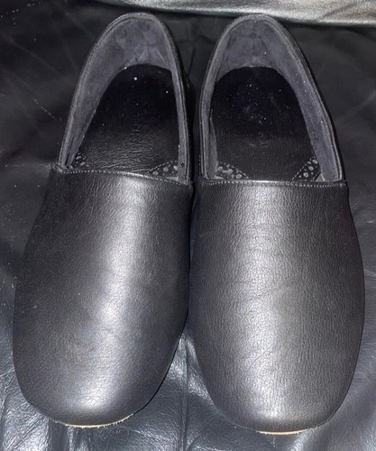 ZAPATILLAS DE CUERO NEGRAS PARA HOMBRE TALLA UK 8-9 AUTÓGRAFO M&S - Imagen 3 de 8