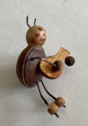 Vintage Erzgebirge Wood Lady Bug Band 6 pieces - Picture 7 of 7