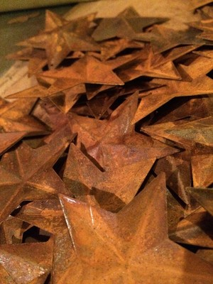 #ad Lot 100 Rusty Barn Stars Star 2.25 in 2 1 4quot; Primitive Rusted Rust ** $13.49