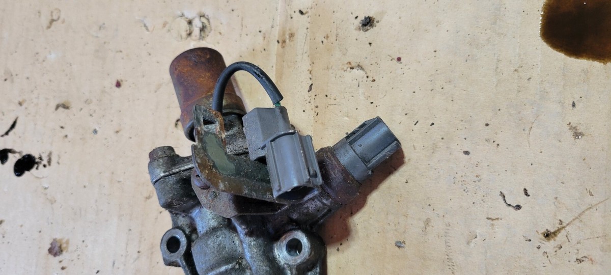 1992-1995 Honda Civic D15Z1 Engine VTEC Solenoid | Genuine OEM