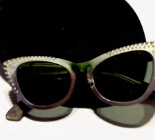 Lisbon  6o’s Sunglass’s Irredescent Cat Eyes 