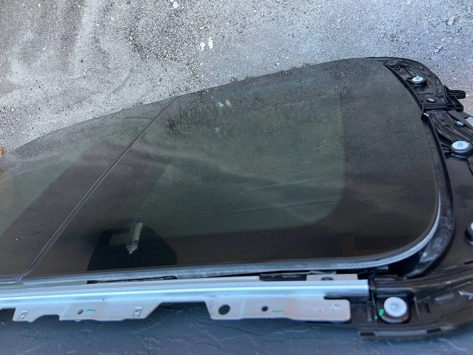 Conjunto de techo panorámico con vidrio Mini Cooper S F55 OEM Foto 3 de 4