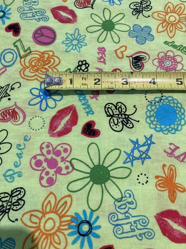 Love & Peace Baumwollstoff fast 1 Yd 33 1/2 x WOF Schnitt, gewaschen mehrfarbig - Bild 2 von 4