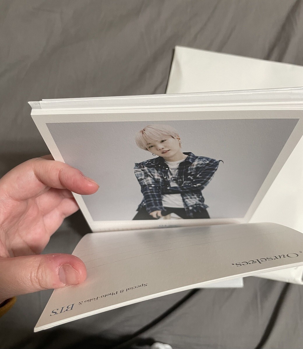 BTS Special 8 Photo-Folio Us, Ourselves & BTS 'We' DESK CALENDAR