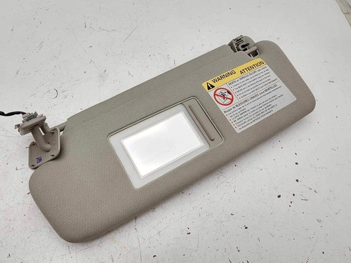 2007-2015 AUDI Q7 - LEFT DUAL SUN Visor / Mirror OEM 4L0857551H - Picture 2 of 7