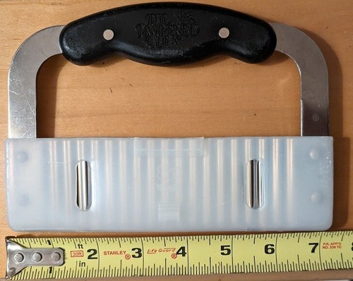 THE PAMPERED CHEF Flat Blade Crinkle Cutter Garnisher 4428 - Picture 1 of 5