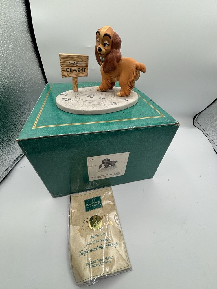 WDCC Walt Disney Lady And The Tramp "Lady In Love" Lady MIB COA