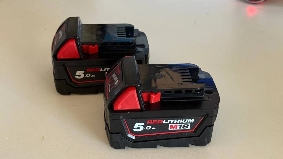 2 x Milwaukee 18V 5,0 Ah M18 Red Li-Ion Battery NEW NUEVO 100% Genuine