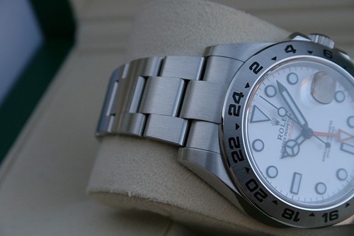 ROLEX 216570 EXPLORER II WHITE POLAR 42MM WATCH - Picture 3 of 10