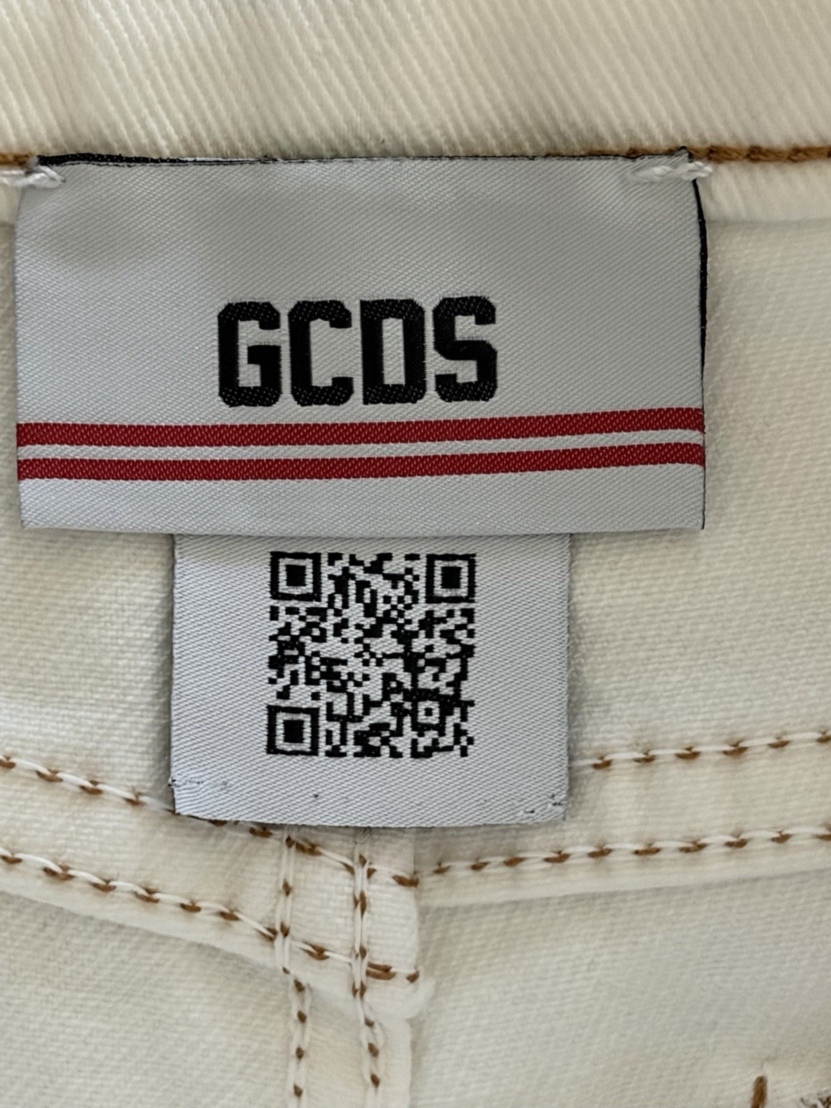 GCDS Women’s Cream 2” Denim Logo Jean Shorts Size Small Rare Made In Italy