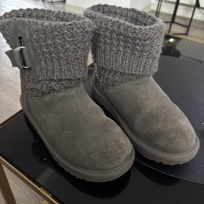 UGG Boots Stiefel Grau Gr 33.5 Neuwertig Echt Leder