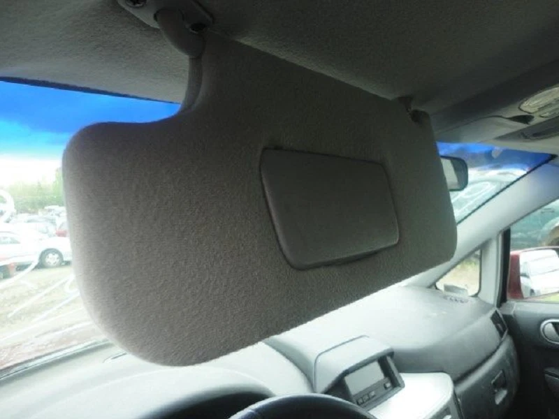 Mitsubishi Endeavor 2004-2011 conductor husillo delantero izquierdo nudillo OEM Foto 3 de 4