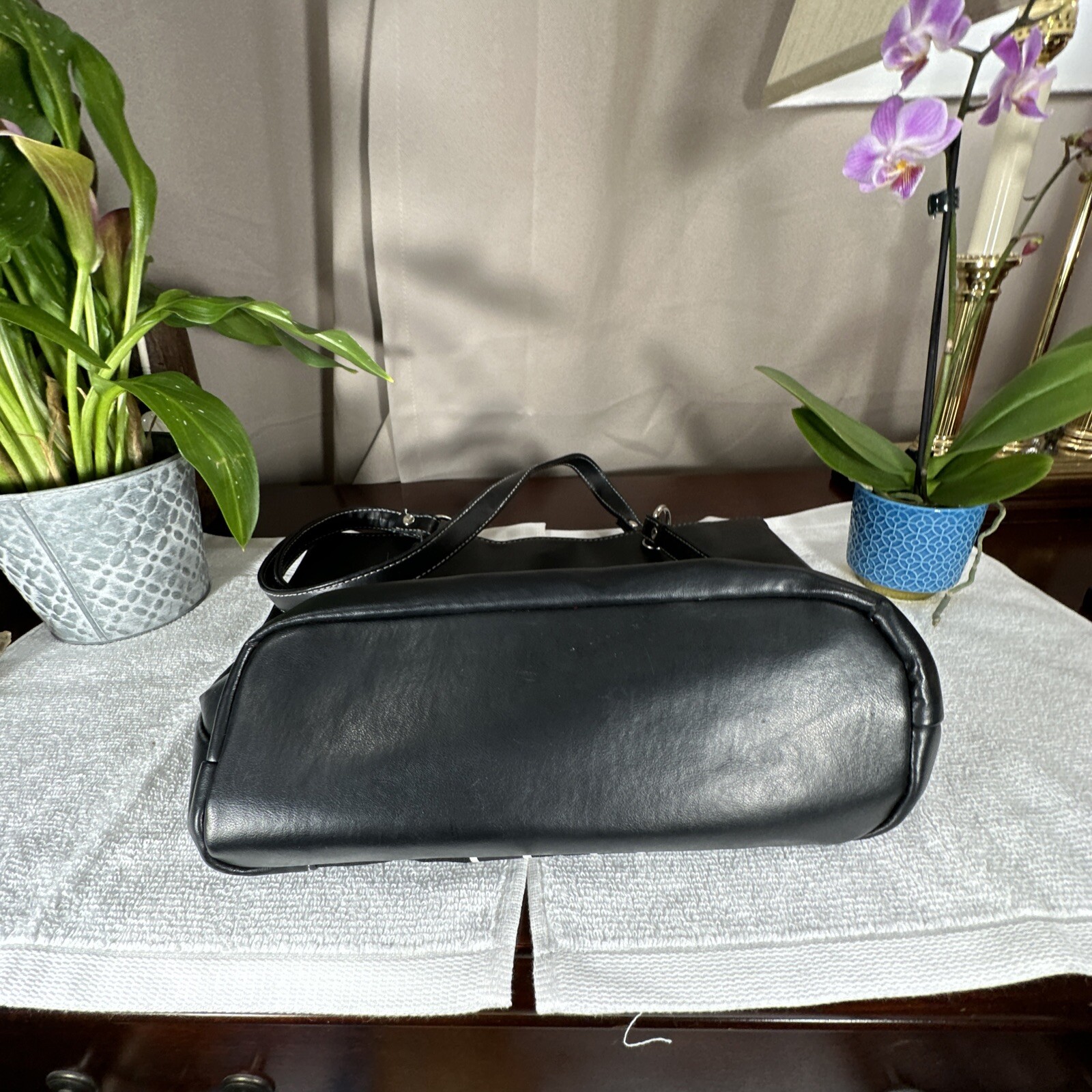 Authentic Disney Animations Mickey Mouse Purse Pu… - image 7