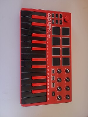 Akai MPK Mini Hybrid 3 Wobble Electronic Keyboard & Pad