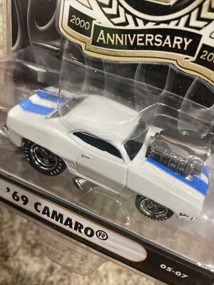 2005 Muscle Machines 1:64 Scale 5th Anniversary Edition • '69
