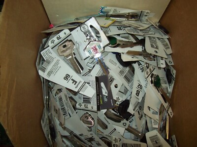 Hillman key blanks over 400 keys 10lb box assorted 
