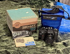 NEU Zenit 122 Spiegelreflexkamera Set mit Helios-44M 58mm M42 Tasche & OVP UdSSR