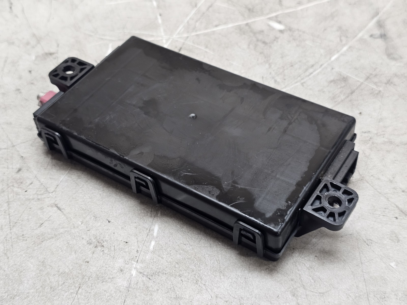 Maserati Quattroporte 2014-2017 Keyless entry module P/N 670009025