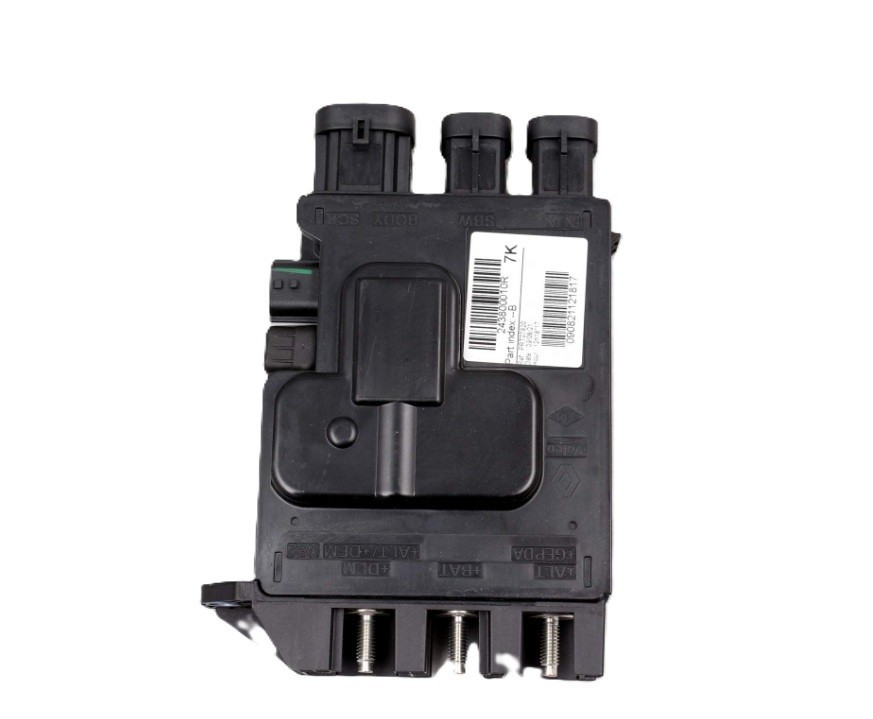 Fusible d'origine Renault Megane III boite 243800010R contre faux contacts électriques