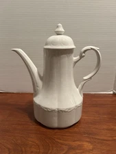 J&G Meakin England Sterling Colonial English Ironstone White Teapot