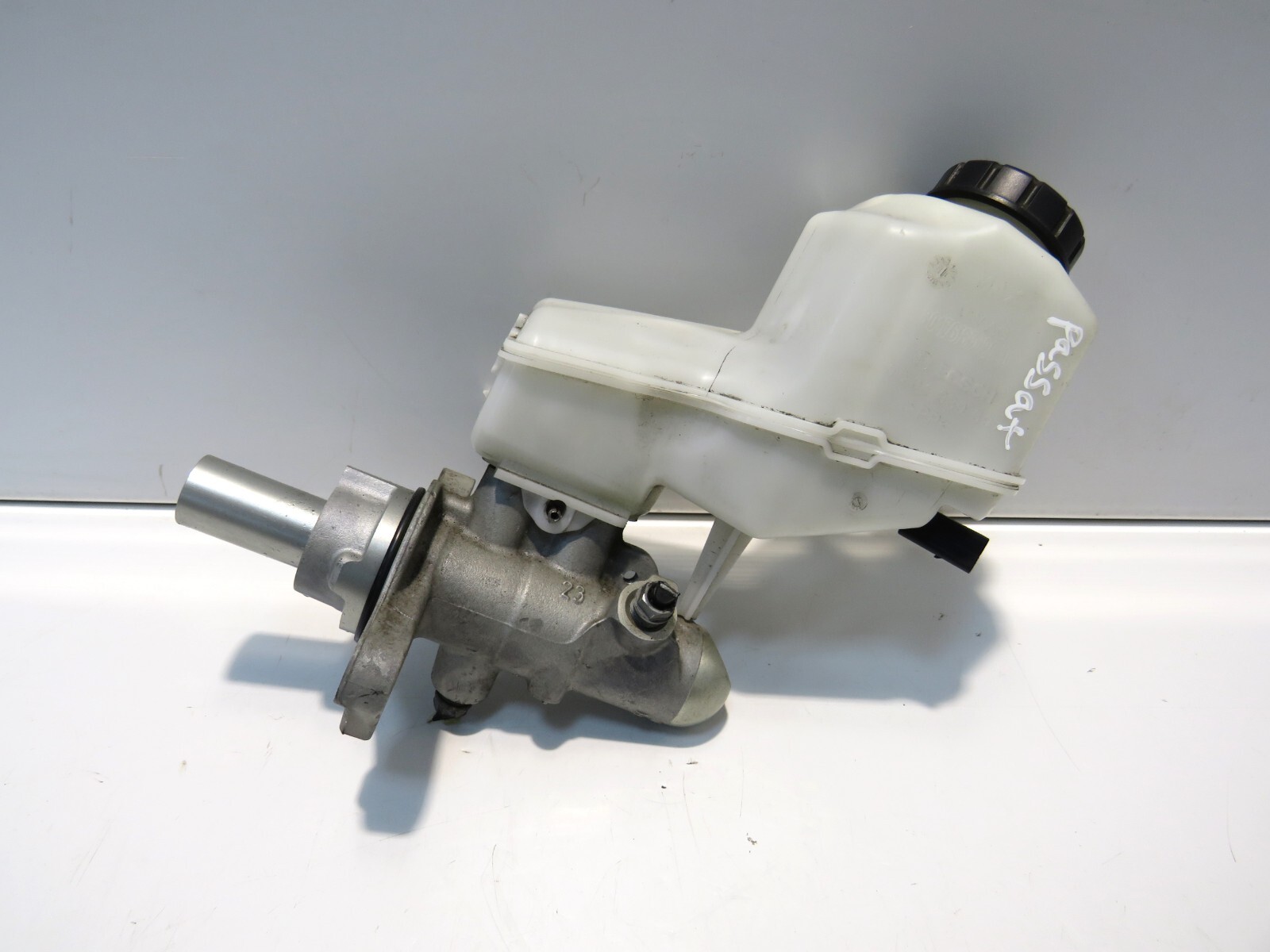 VW PASSAT 2019-22 BRAKE MASTER CYLINDER (2.0l 16v TDI DIESEL DSRB)         Q6244