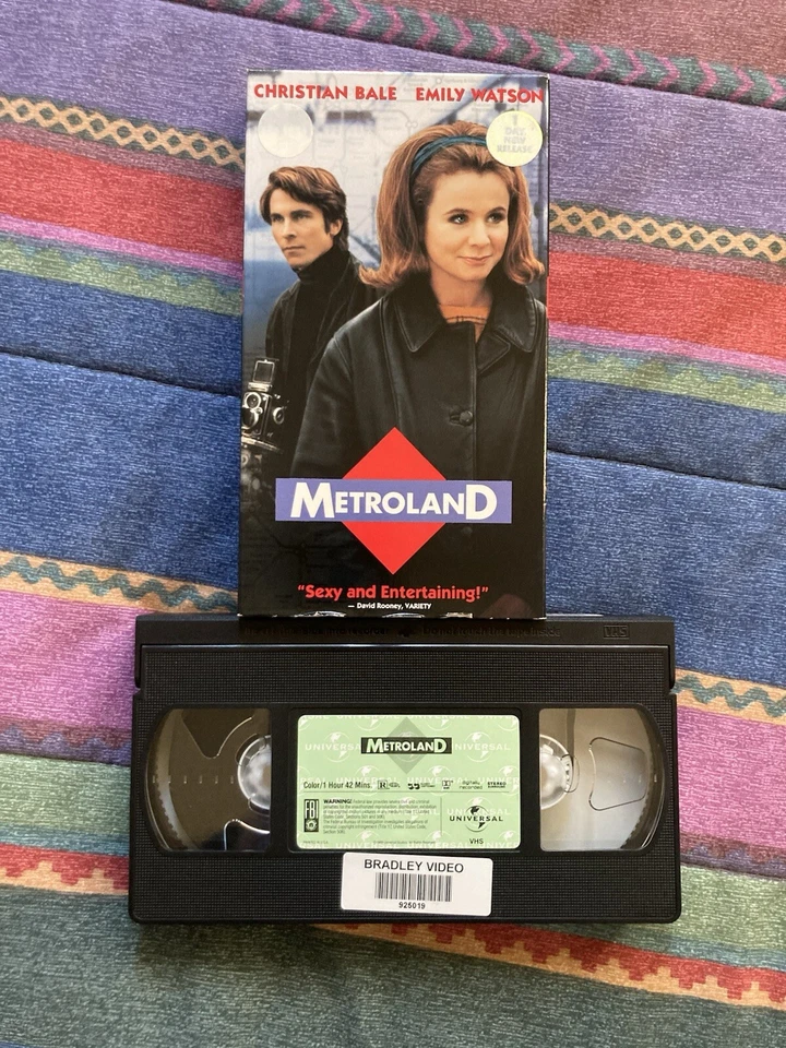 Metroland 1997 VHS Christian Bale Emily Watson Cult UK Comedy Drama Foto 4 de 4