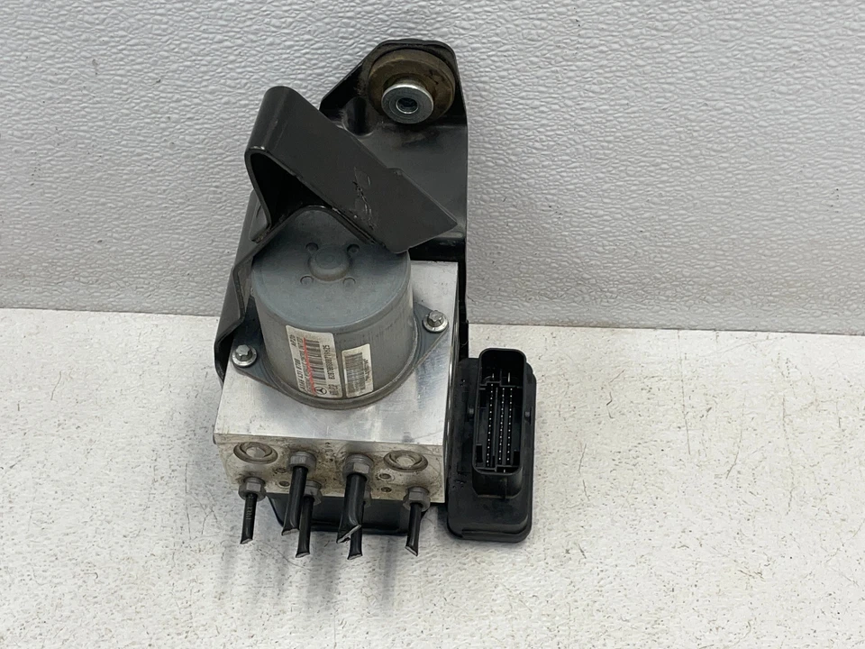 Модуль антиблокировочного тормозного насоса ABS 17 18 19 Mercedes GLE 43 AMG 1548 от оригинального производителя - Изображение 2 из 4