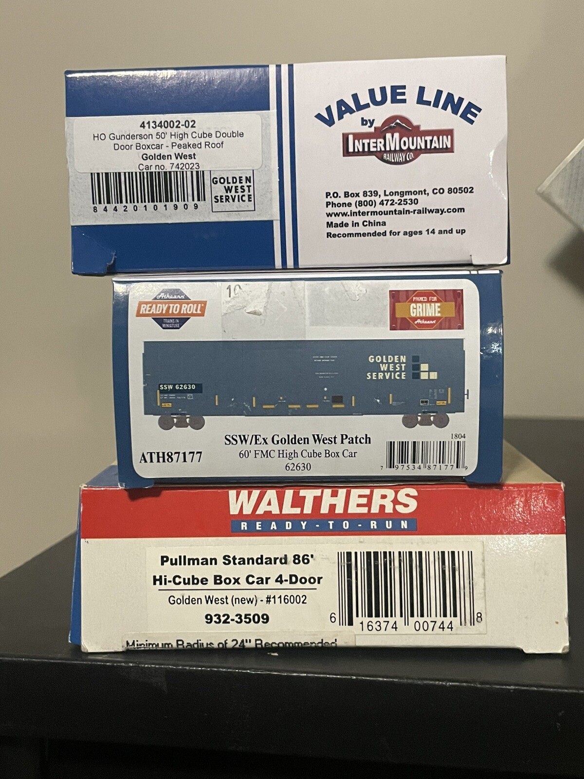 ho scale golden west service Lot of 3 , INTERMOUNTAIN, Athearn , Walthers