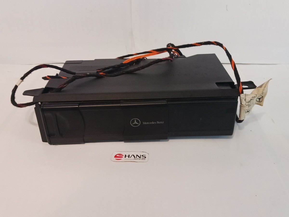 2003-2006 Mercedes-Benz W203 C-Class CD Changer Disc C230 C320