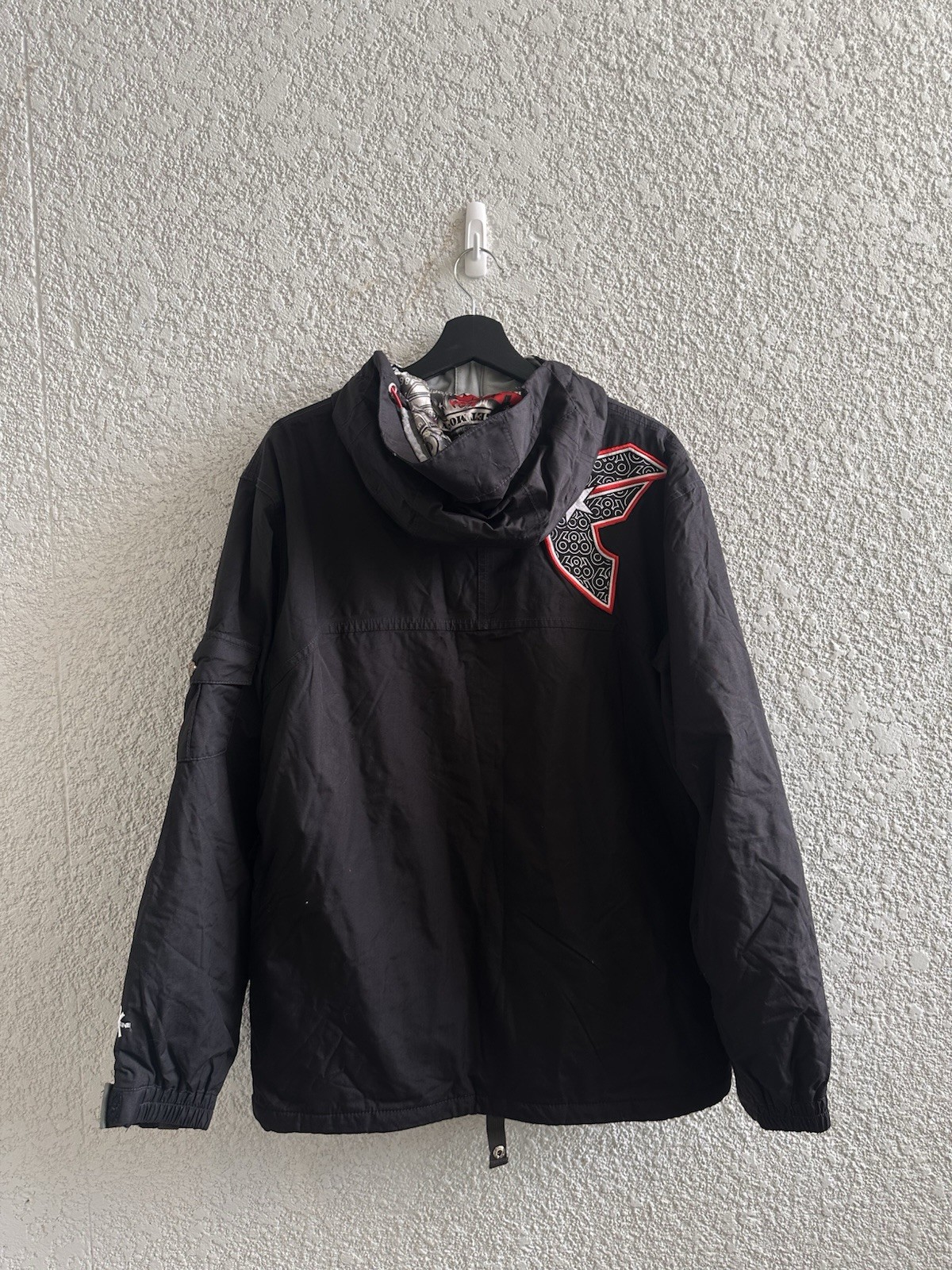 RARE Famous Stars And Straps 686 Snowboard Jacket Small Travis Barker Blink 182 image 2