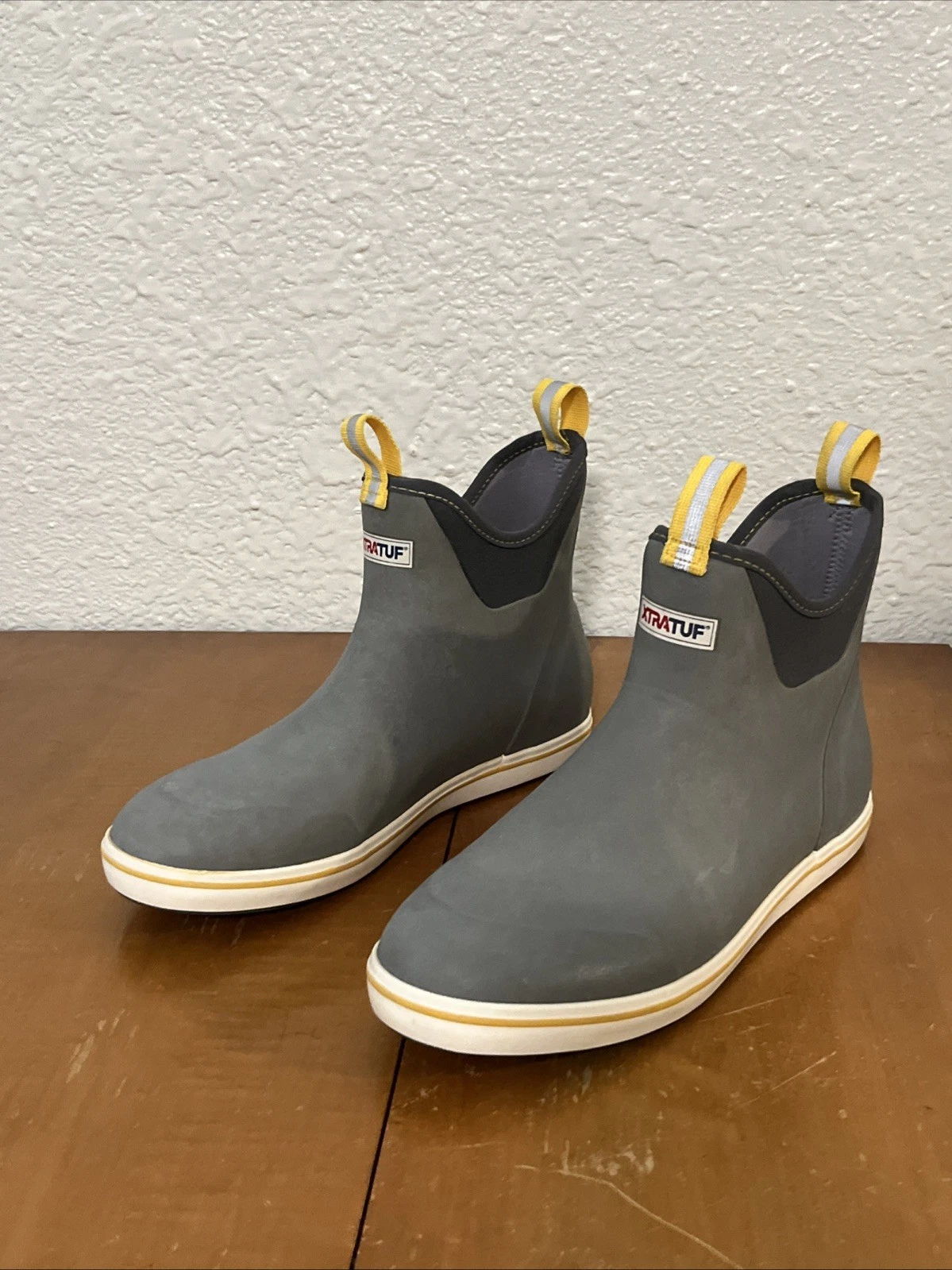 Xtratuf Ankle Deck Boots Mens Size 13 Grey
Opens in a new window or tab