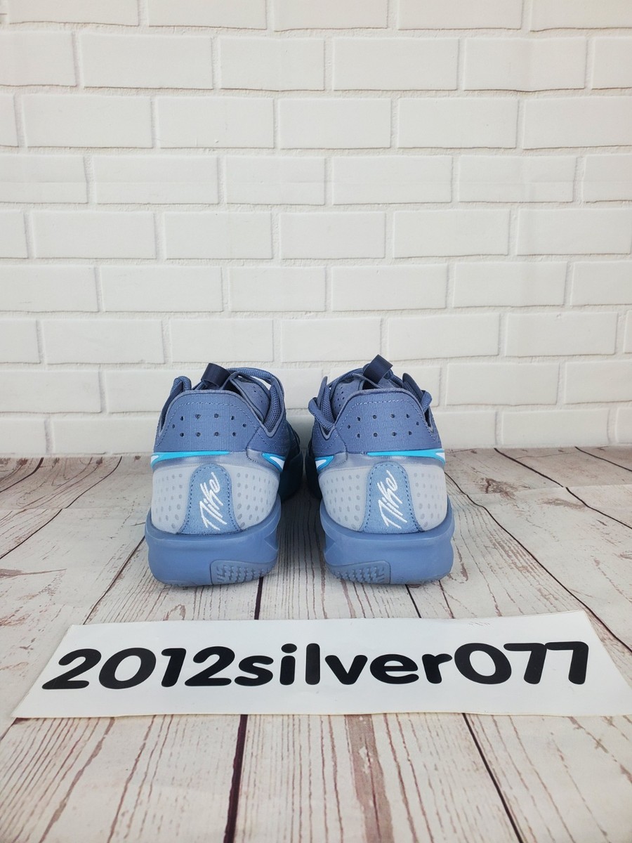 Size 9 Nike Men display picture 1