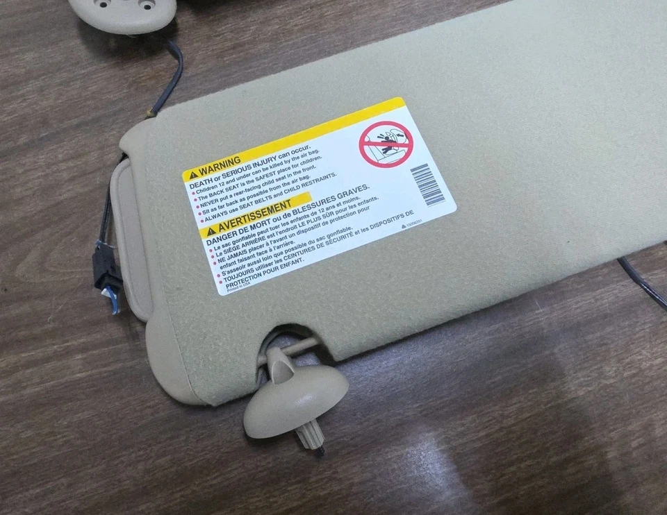 (Par) Juego de parasoles Buick Lesabre 2000-2005 lados diestro y derecho tela cachemir OEM Foto 4 de 4